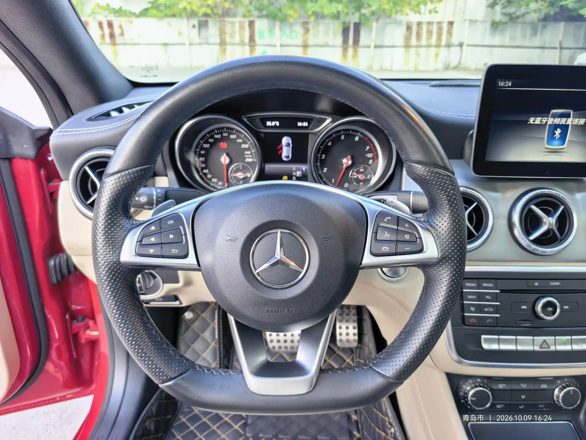 Photo 11 - Mercedes-Benz CLA (Import)