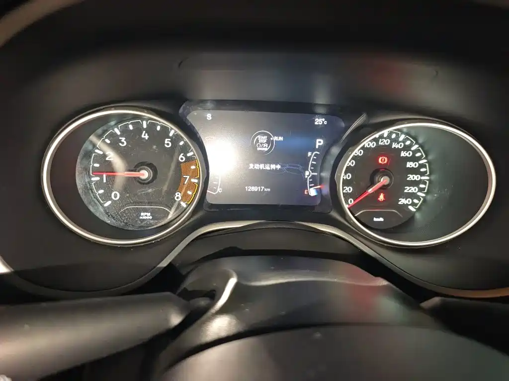 Фото 7 - Jeep Compass