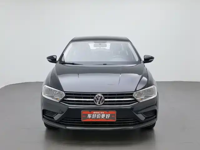 Volkswagen Bora 2017 1.6L Automatic Fashion Edition — фото 3