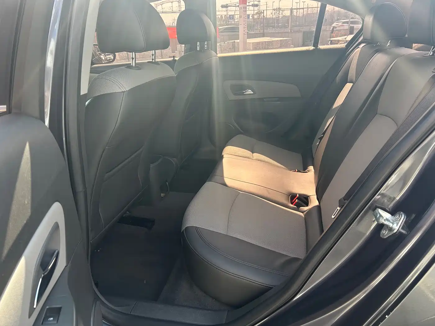 Chevrolet Cruze 2013 1.6L SL MT фото 14