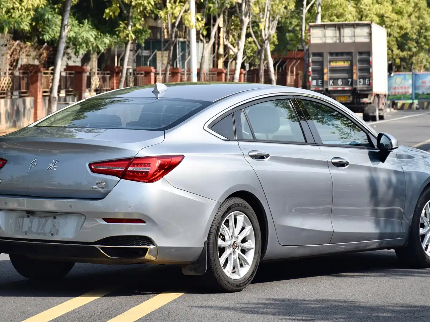 Hongqi H5 2019 30TD Style Edition фото 9