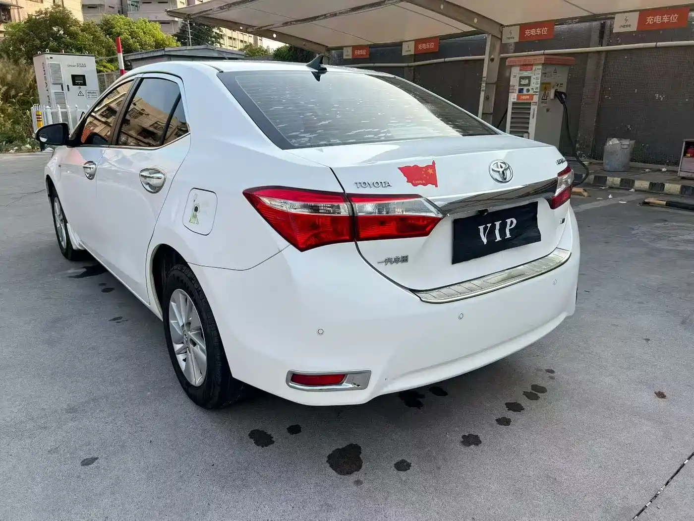 Toyota Corolla 2014 1.6L CVT GL фото 9