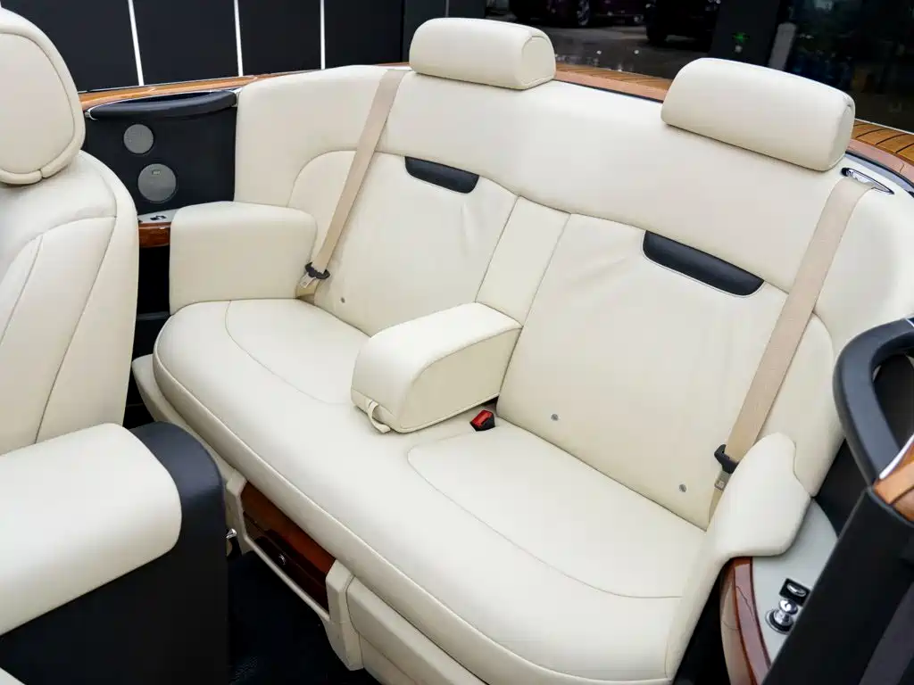 Rolls-Royce Phantom 2009 2007 6.7L Soft-top Convertible