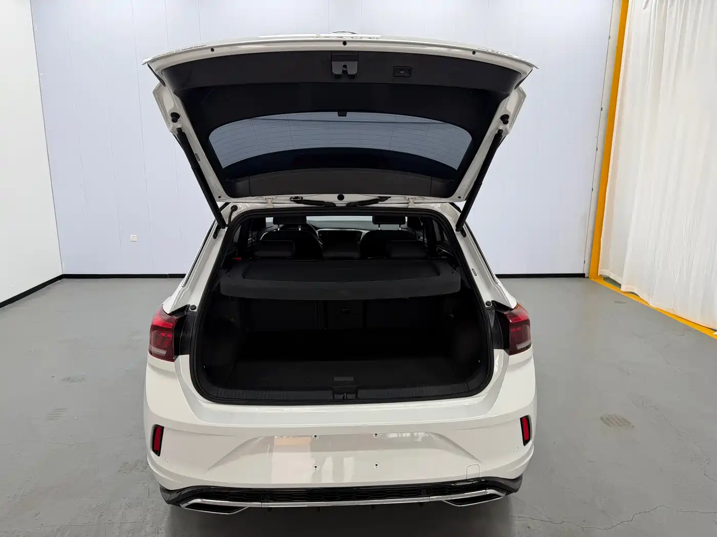 Volkswagen T-Roc, миниатюра 14