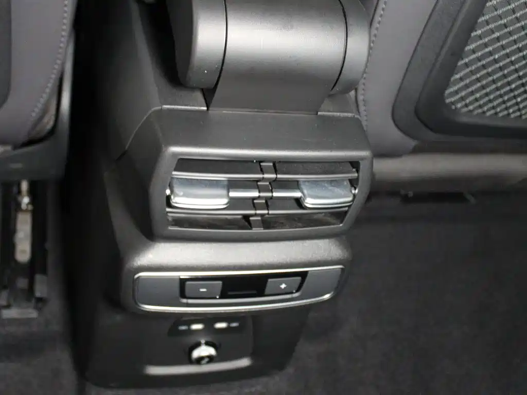 Audi Q4 e-tron 2025 2022 50 e-tron quattro Enjoyment Edition
