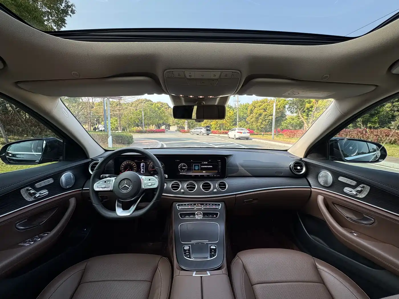 Mercedes-Benz E-Class 2020 Facelift E 300 L Sport Exclusive фото 6
