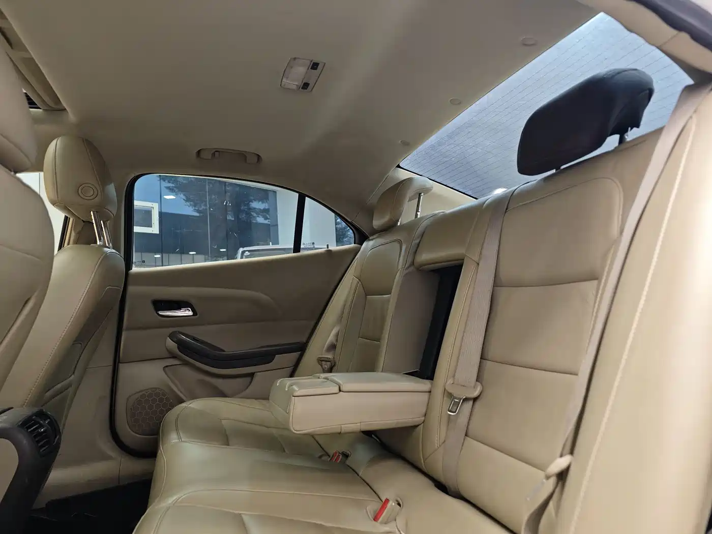 Chevrolet Malibu 2013 2.0L Automatic Luxury Edition фото 22