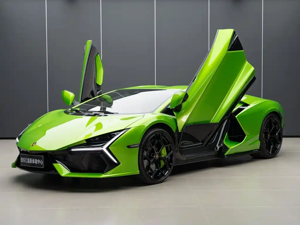 Lamborghini Revuelto 2025 2023 6.5L PHEV Standard