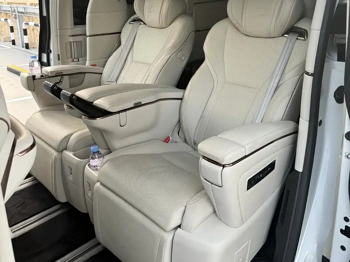 Lexus LM 2025 Model 350h Seven-Seater Elegance Edition фото 16