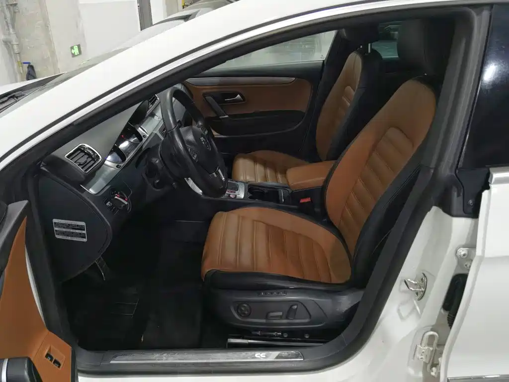 Фото 10 - Volkswagen CC