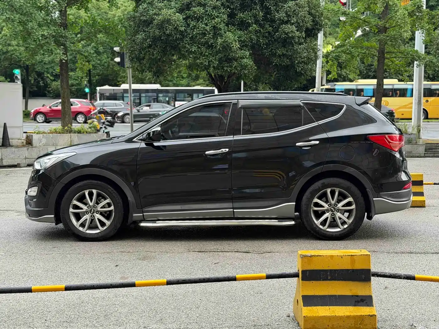 Hyundai Santa Fe (Import) 2013 2013 3.0L 4WD Luxury Edition 7-Seater Euro V