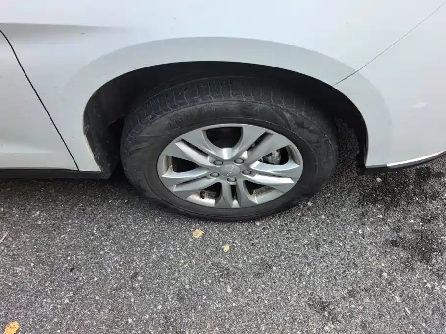 Photo 6 - Haval M6