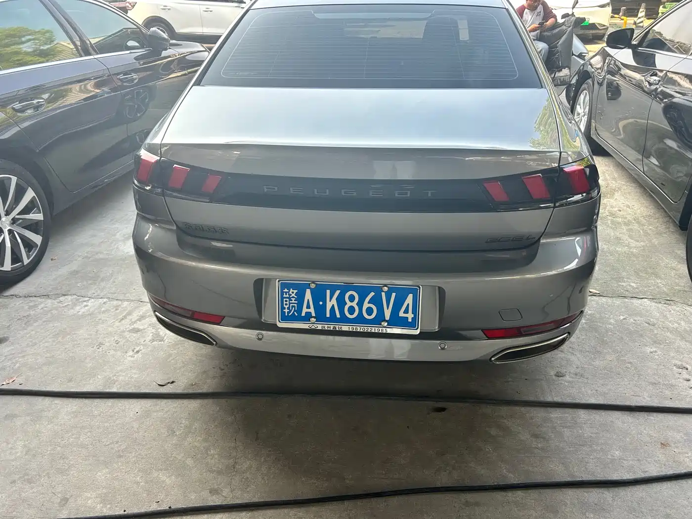 PEUGEOT 508