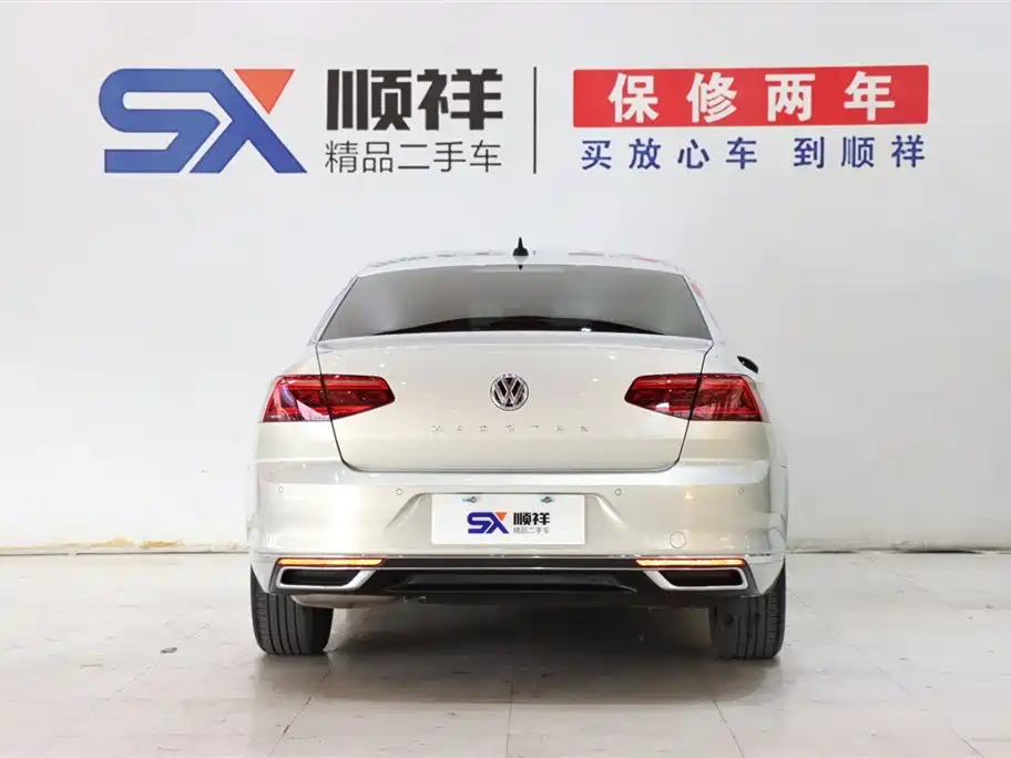 Volkswagen Magotan 2020 280TSI DSG Leading фото 6