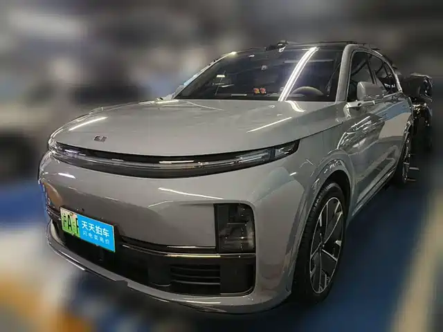 Li Auto L7 2025
