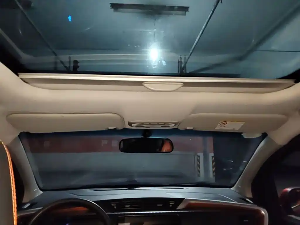 Geely Yuanjing X1 2019 2017 1.3L Auto Player Edition