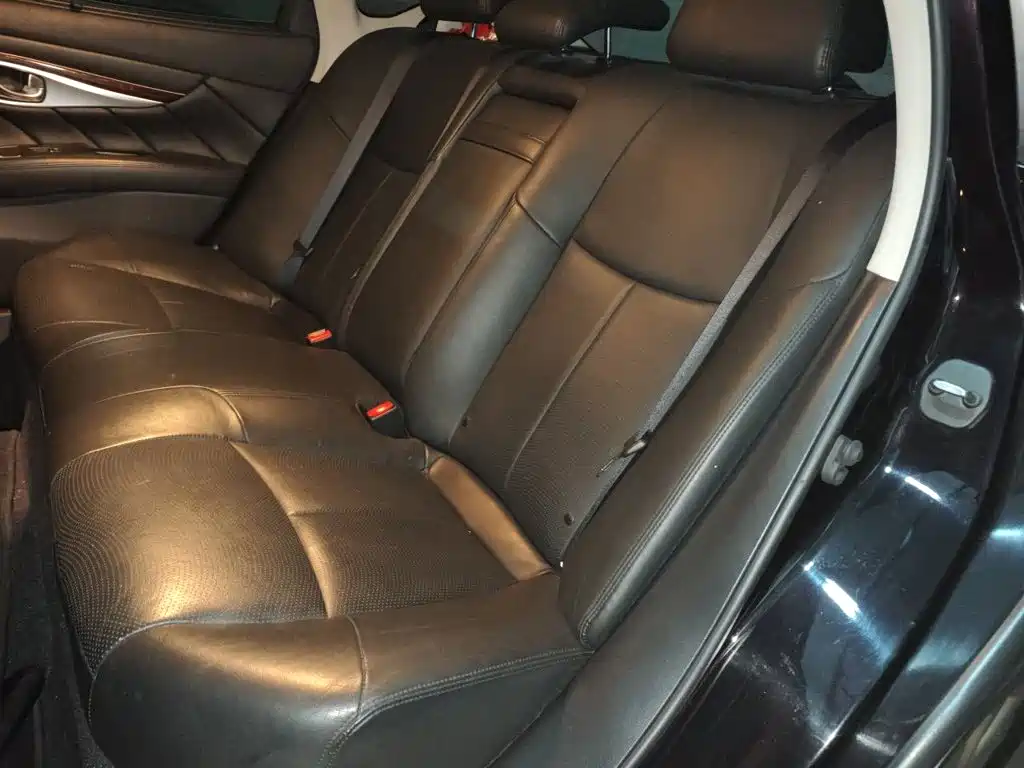 Infiniti Q70 2015 2013 Q70L 2.5L Comfort