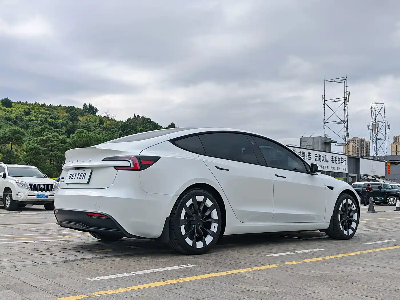 Tesla Model 3 2026 2025 Model Year Facelift Long Range All-Wheel Drive