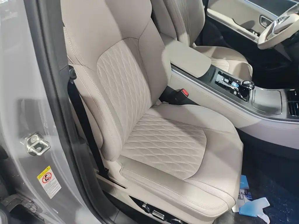 BYD Han 2025 2025 DM-i Smart Driving Edition 125KM LiDAR Flagship