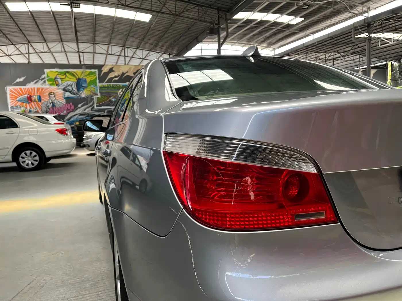 BMW 5 Series 2005 Model 530i фото 9