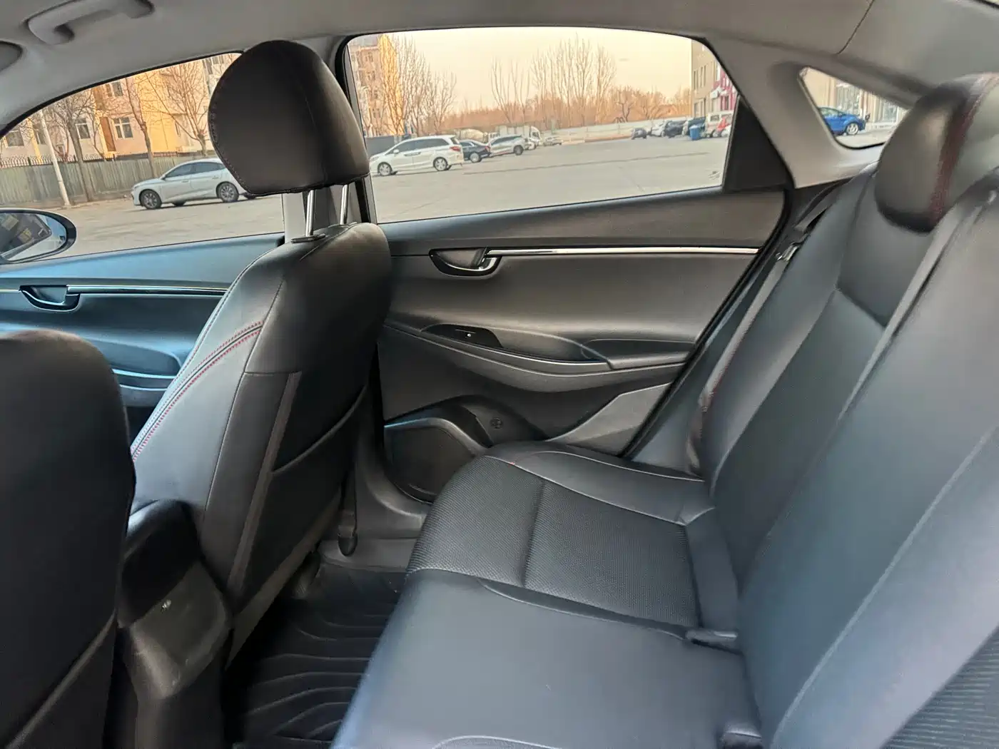 Hyundai Elantra 2020 1.6L Auto GL Pleasing Edition фото 9