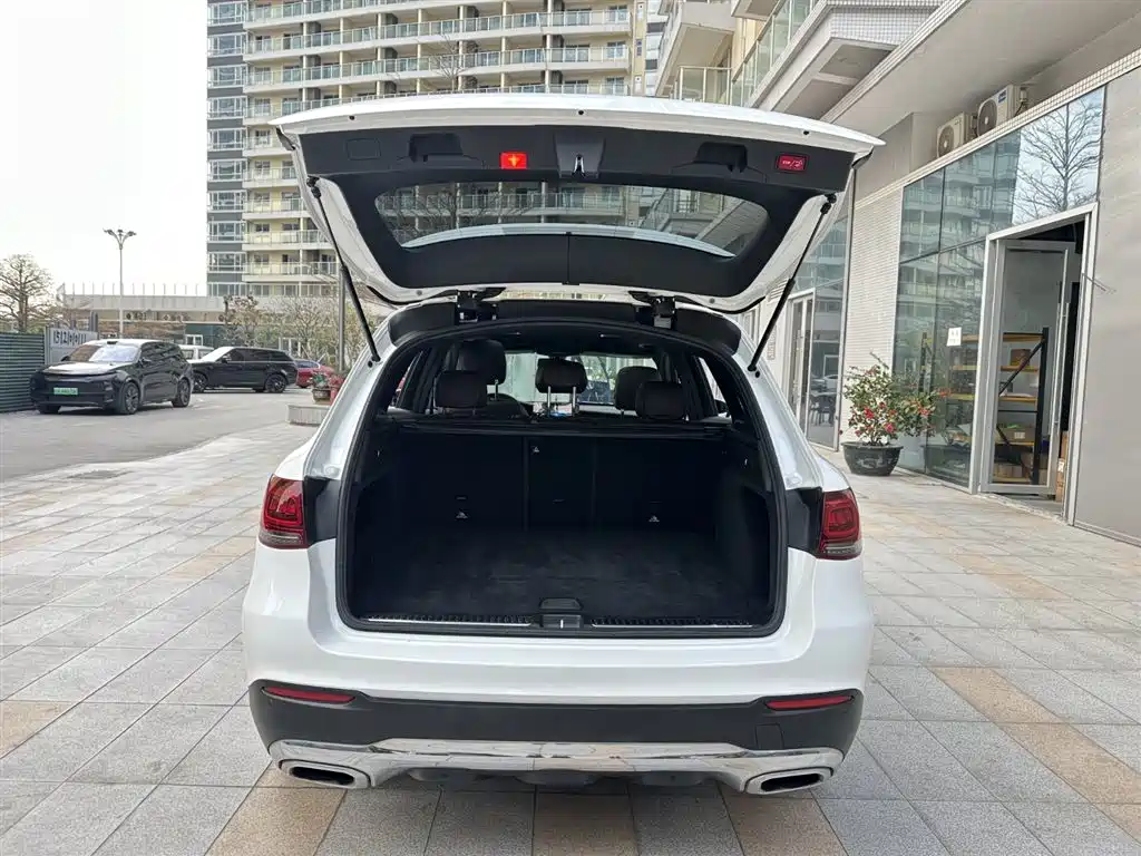 Mercedes-Benz GLC 2020 GLC 260 L 4MATIC Dynamic фото 23