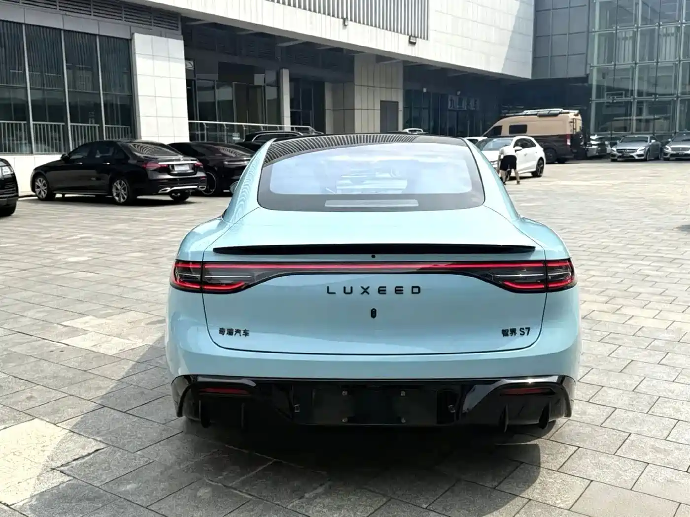 Фото 8 - Zhijie S7