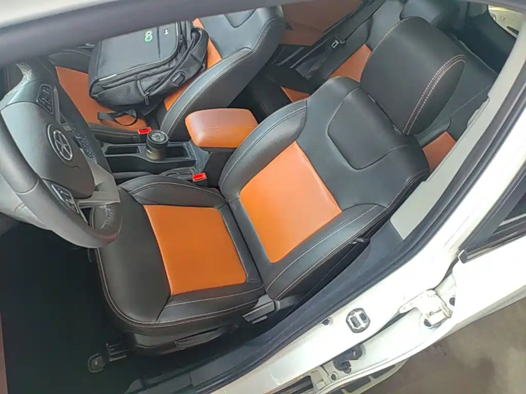 JAC Motors Refine S3 2015 2014 1.5L CVT Luxury Smart