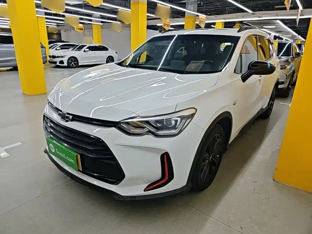 Chevrolet Volando 2021 2020 Mild Hybrid Redline 530T Automatic Premium Edition (5+2 seater)