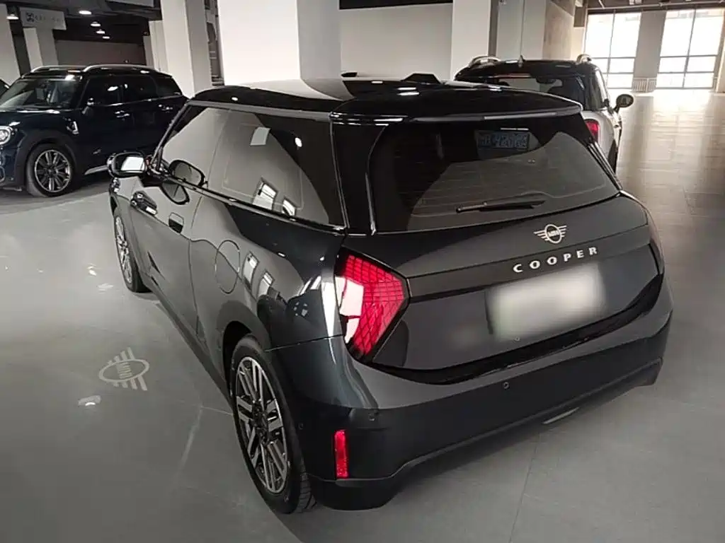 MINI Electric MINI COOPER 2024 2024 456km COOPER E Classic