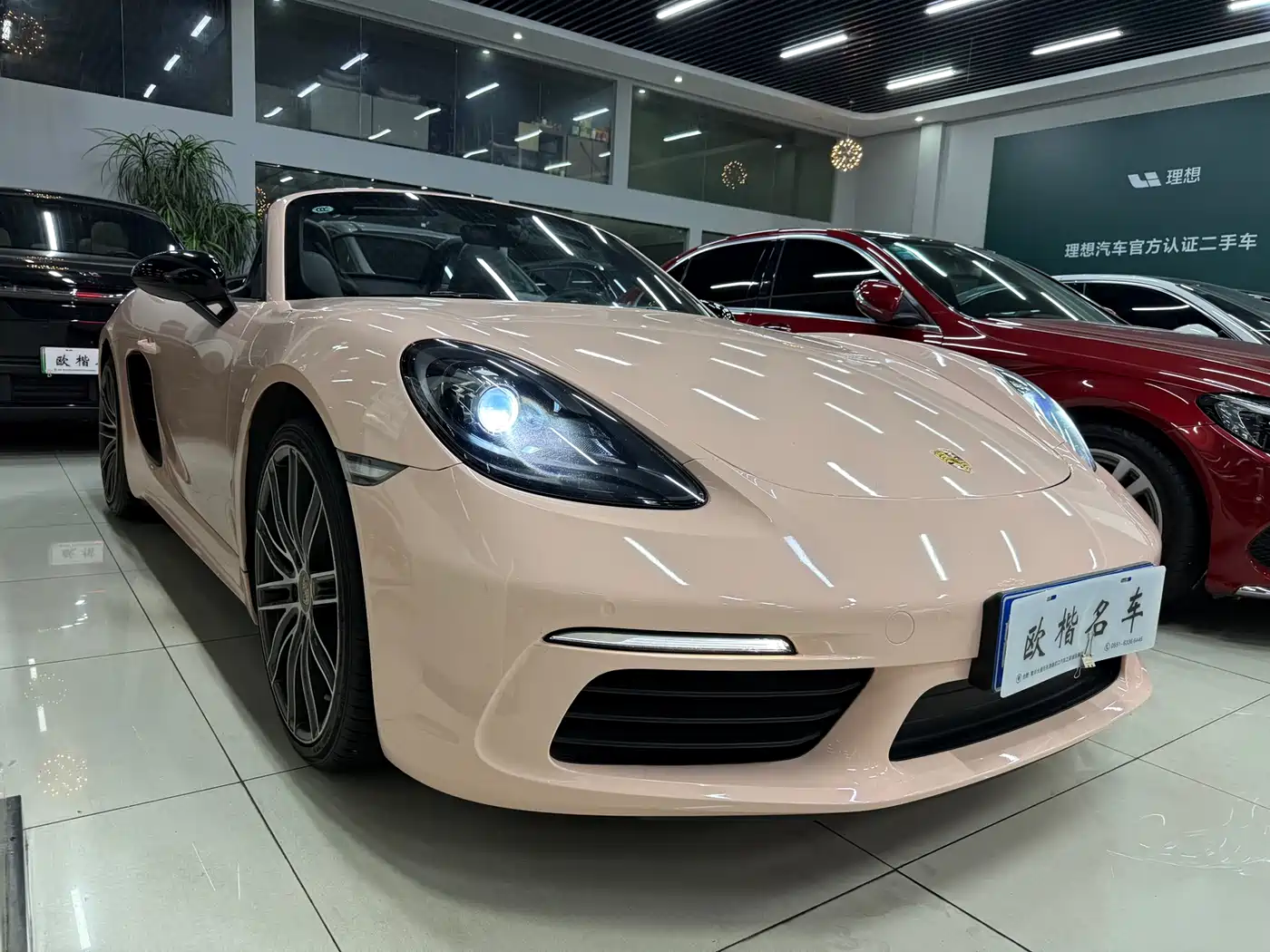 Porsche 718 2018 Boxster 2.0T фото 3