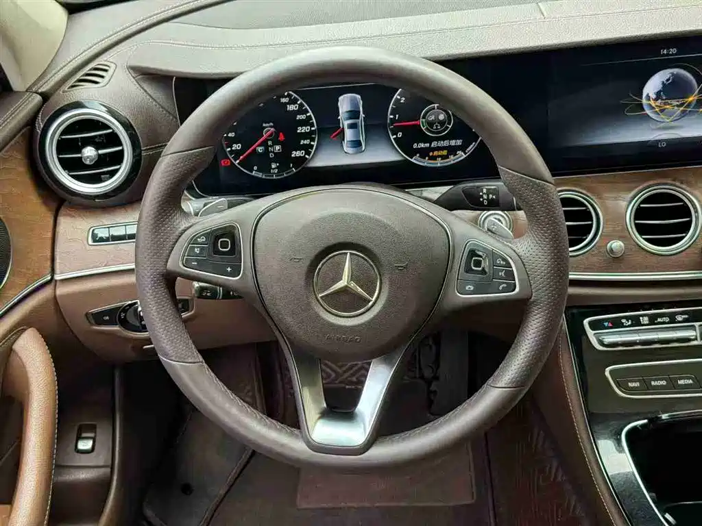 Mercedes-Benz E-Class 2017 Model E 320 L 4MATIC фото 6