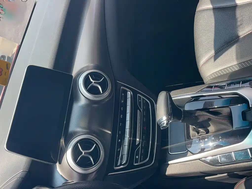 BAIC Senova D50 2020 2019 1.5T CVT Luxury Edition China VI