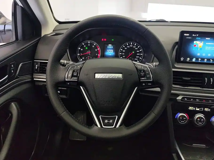 Фото 15 - Haval H6