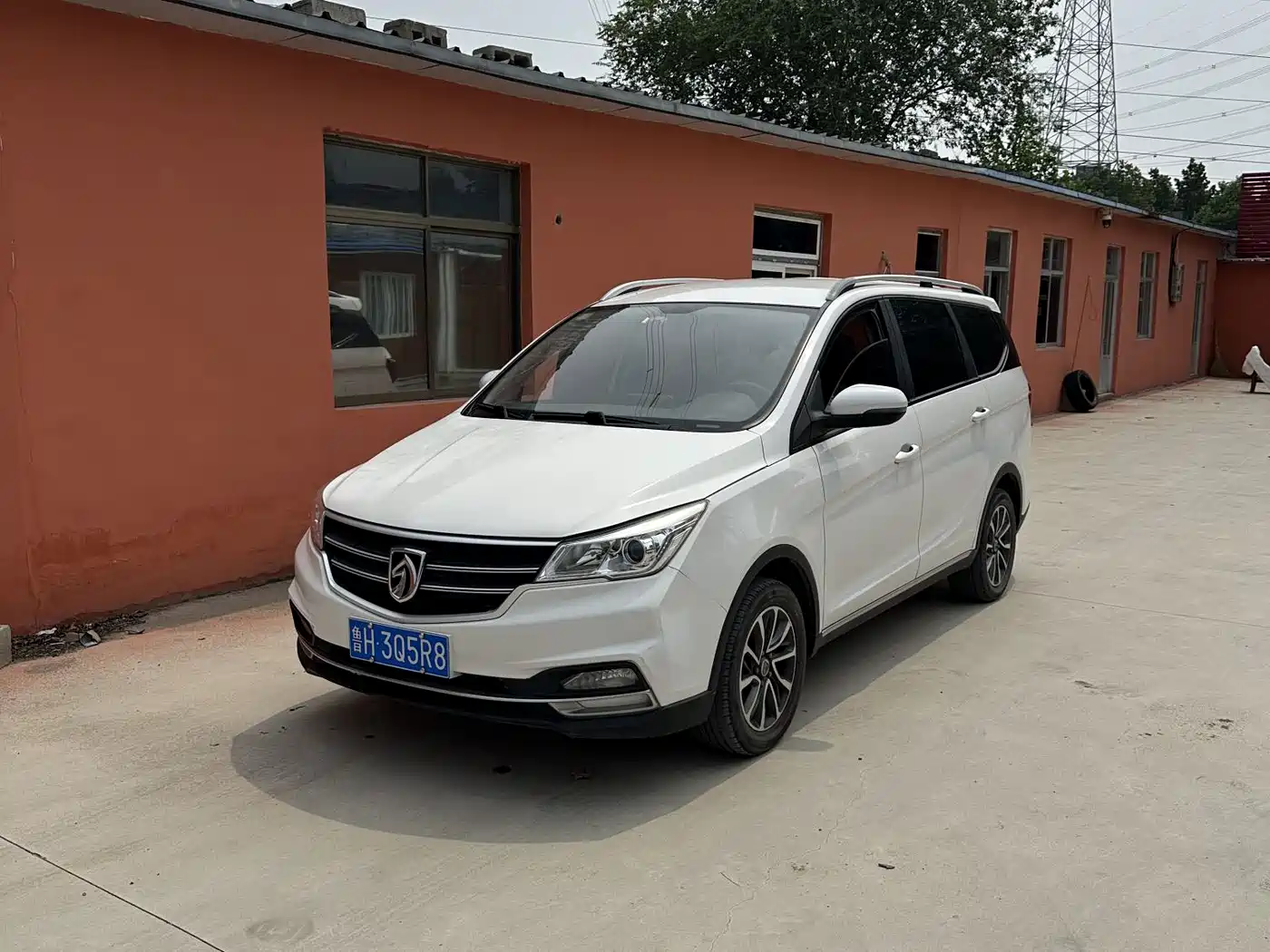 Baojun 730 2020 2019 1.5L Manual Fashion Edition 7-Seater China VI