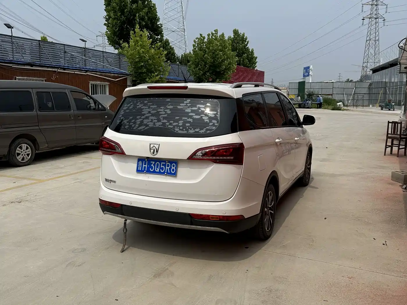 Baojun 730 2020 2019 1.5L Manual Fashion Edition 7-Seater China VI