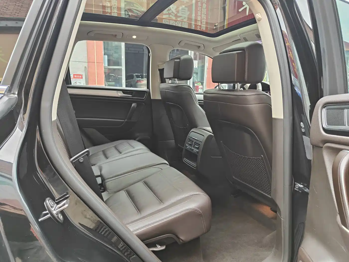 Volkswagen Touareg 2017 2017 3.0TSI Explorer Edition