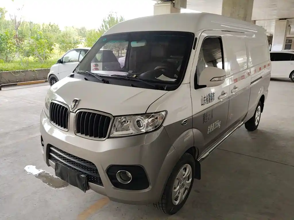 Jinbei New Hiace X30L 2022 2021 1.5L Fortune Non-AC Version Van China VI SWC15M