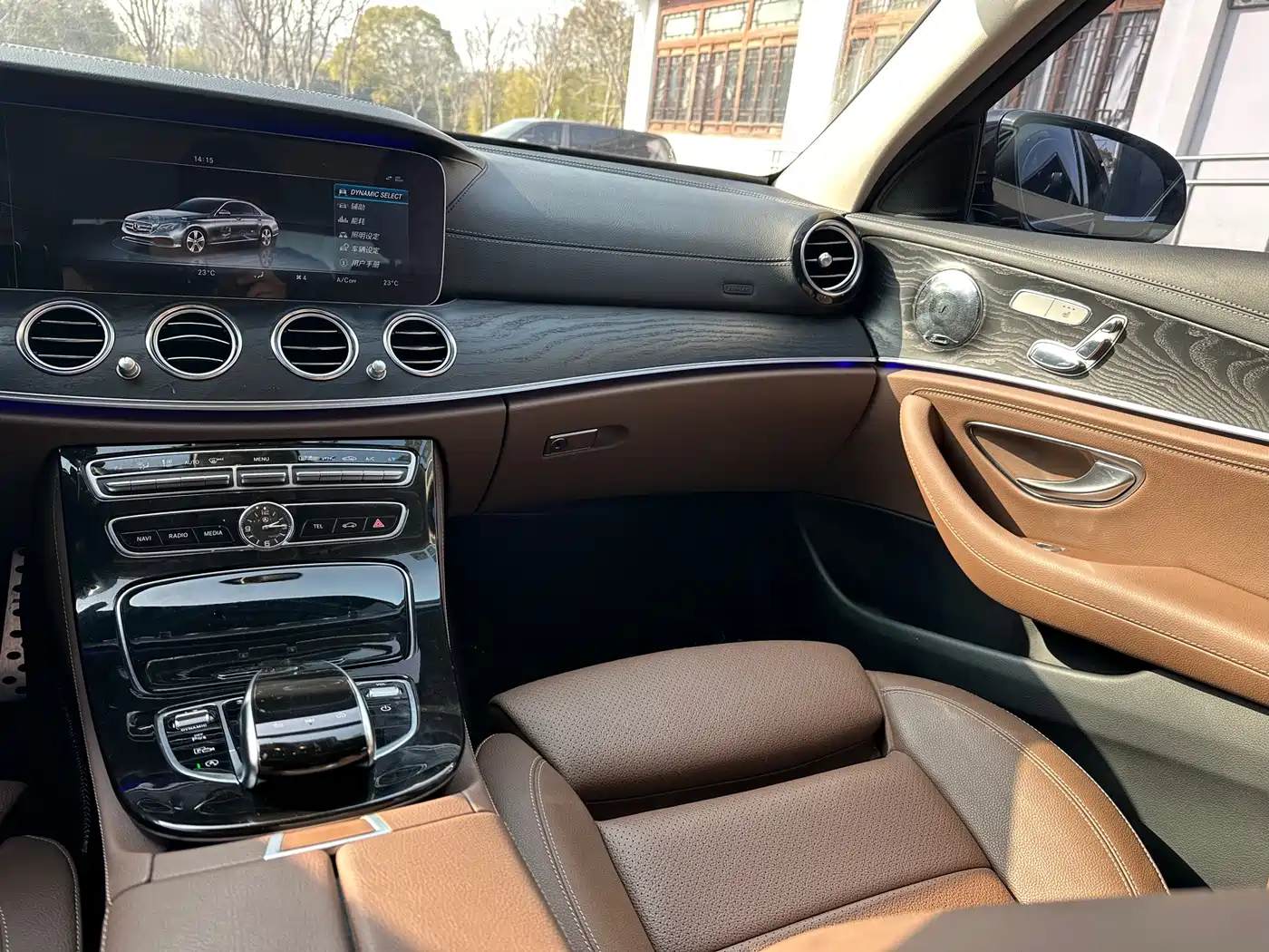 Mercedes-Benz E-Class 2017 E 200 Sport фото 16