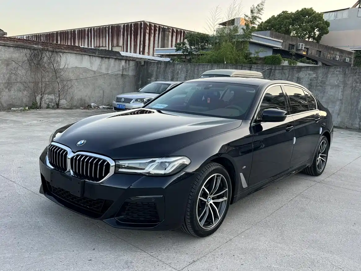 BMW 5 Series 2021 525Li M Sport Package