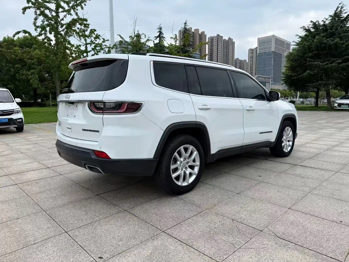 Jeep Commander 2020 2018 2.0T 2WD Advance Edition China VI