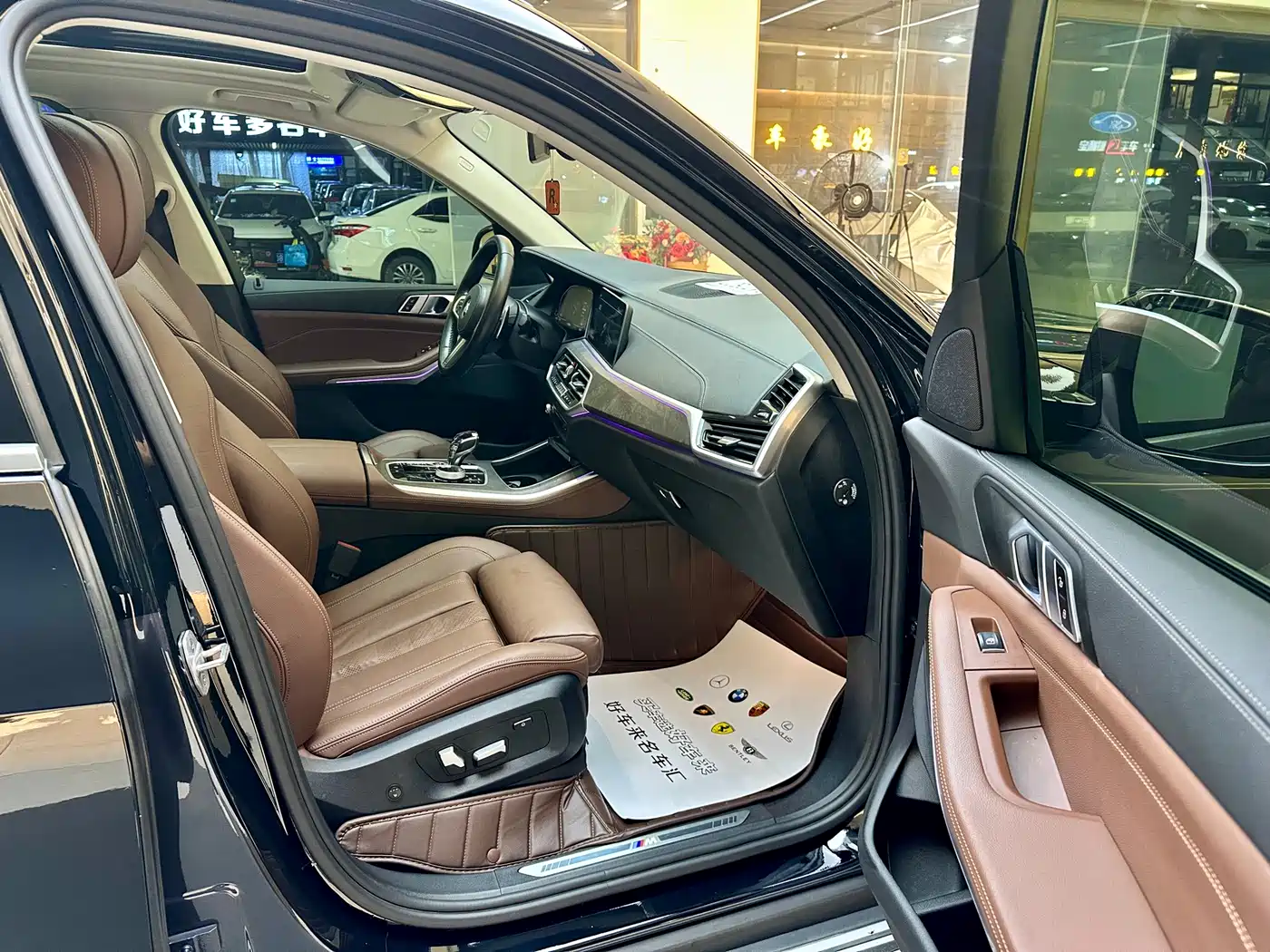BMW X5 (Import) 2021 xDrive30i M Sport Package фото 21