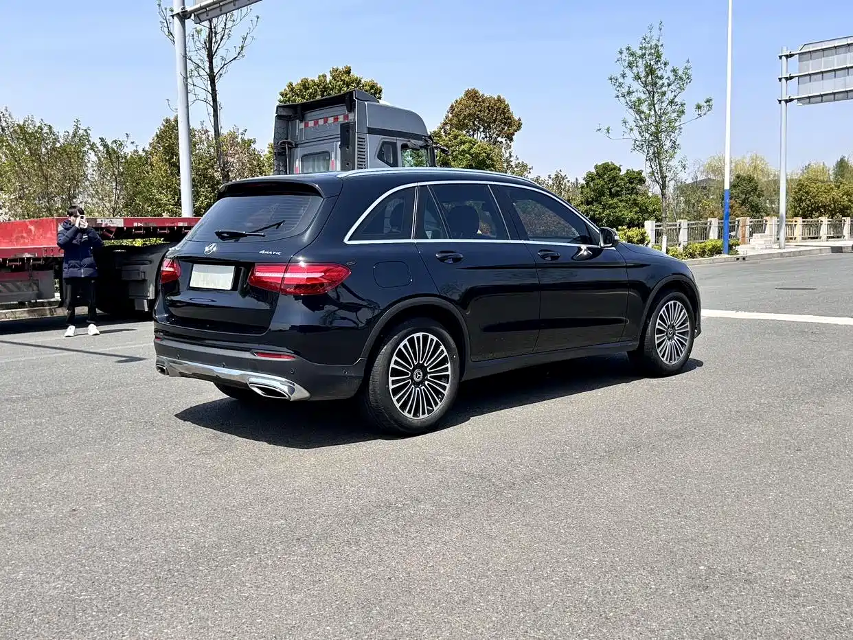 Mercedes-Benz GLC 2018 Facelift GLC 200 4MATIC фото 8