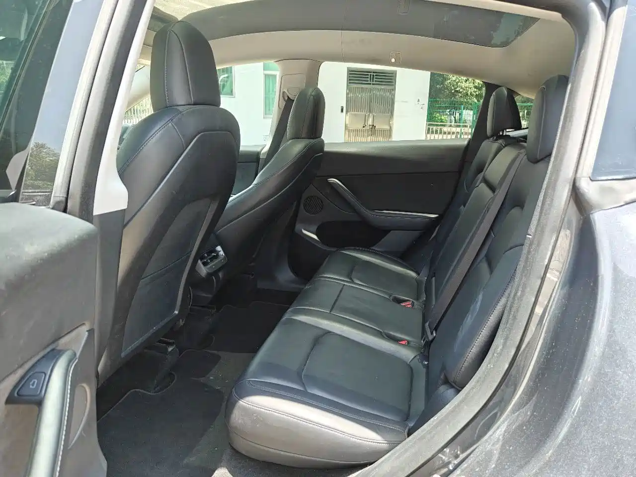 Фото 8 - Tesla Model Y