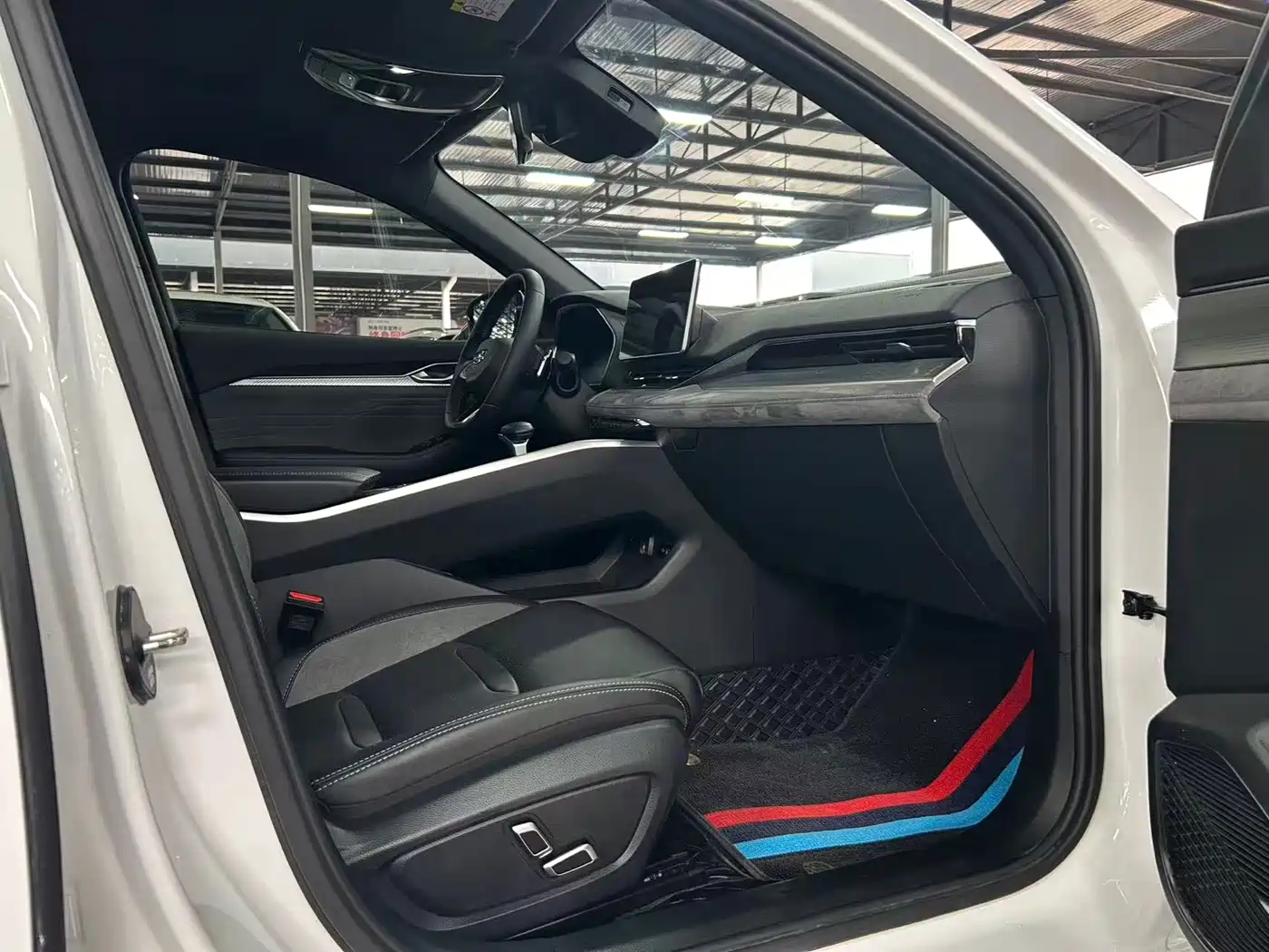 GEELY AUTOMOBILE XINGRUI