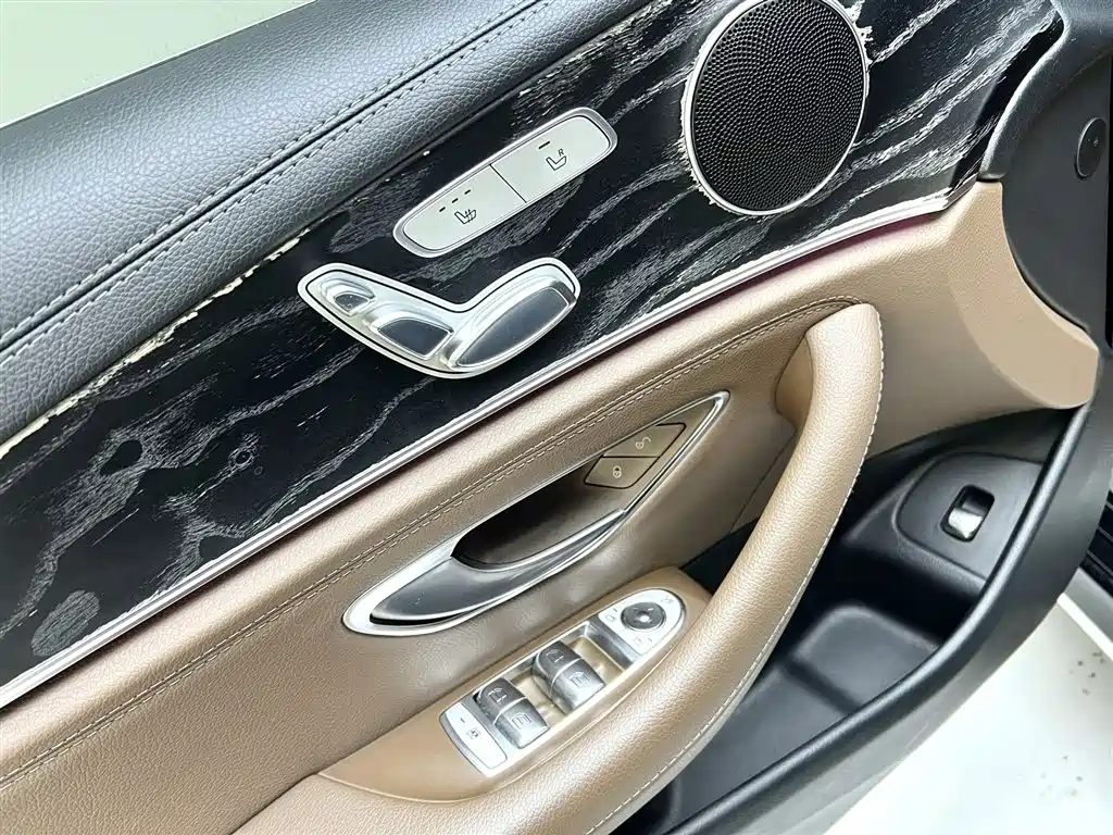 Mercedes-Benz E-Class 2016 E 200 L Sport Type фото 14