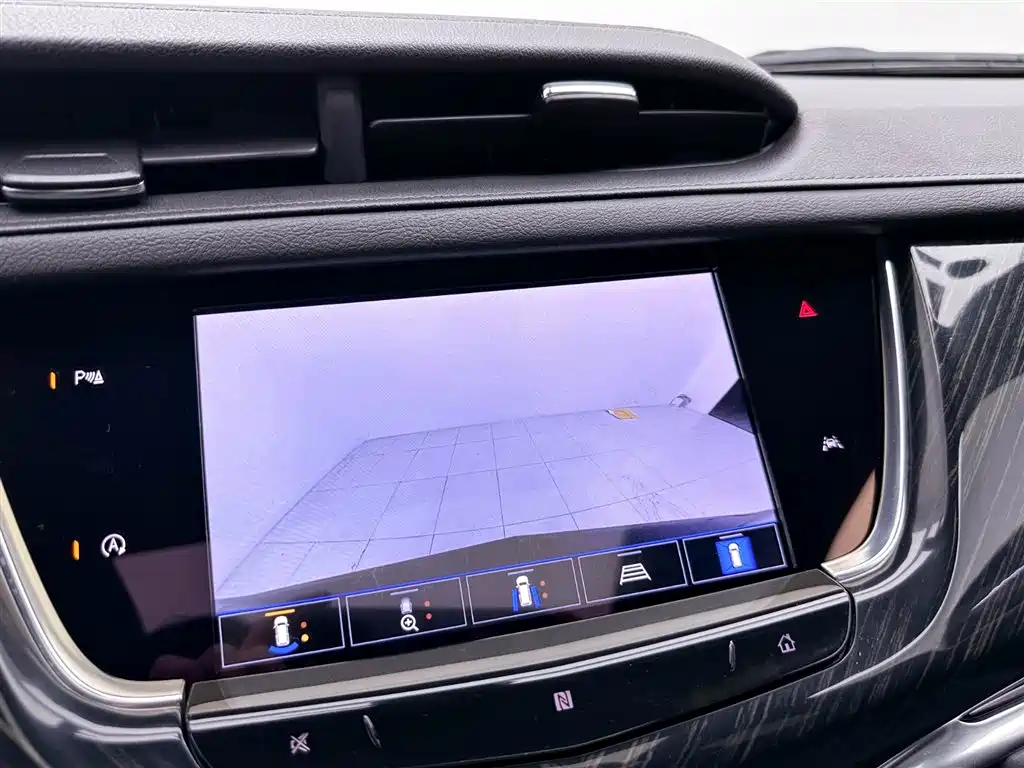Cadillac XT6 2021 28T 6-Seater AWD Luxury фото 29