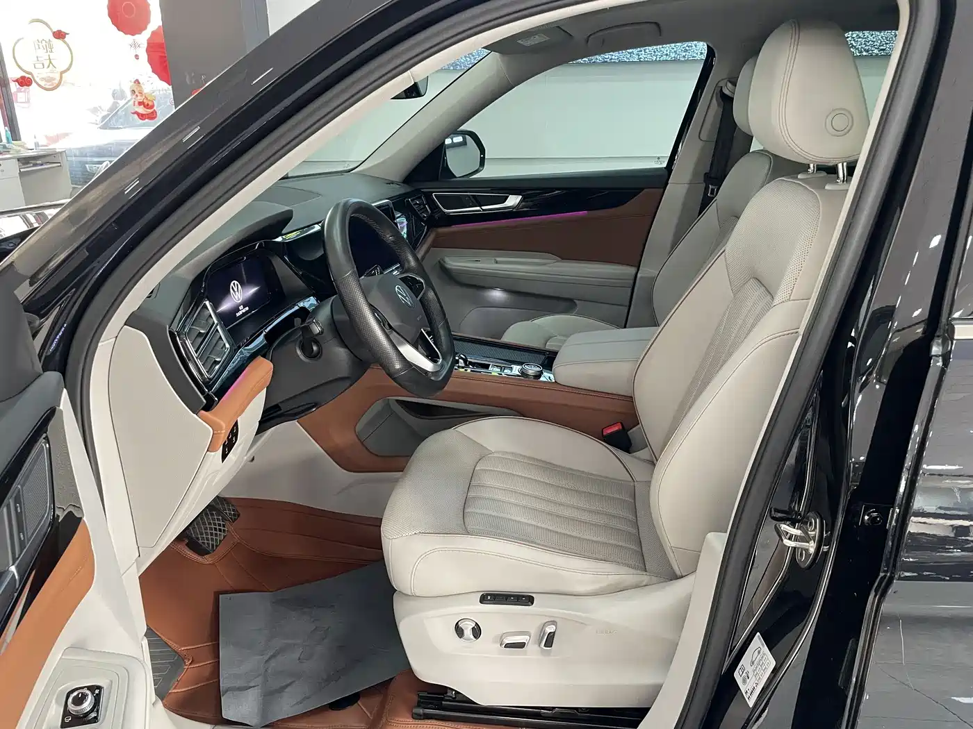 Volkswagen Teramont 2023 380TSI AWD Premium Luxury Edition фото 11