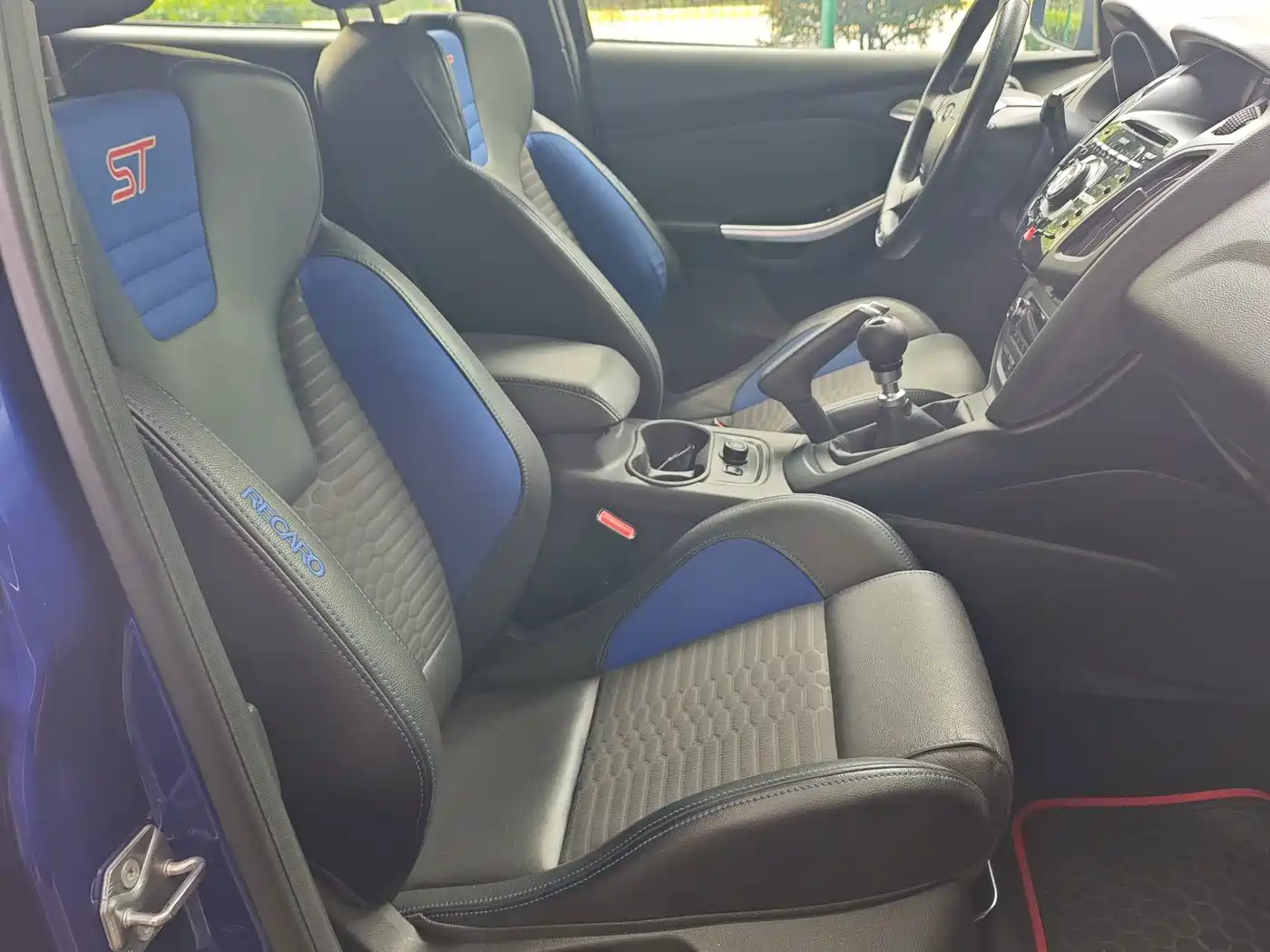 Ford Focus (Import) 2015 2013 2.0T ST Standard Edition