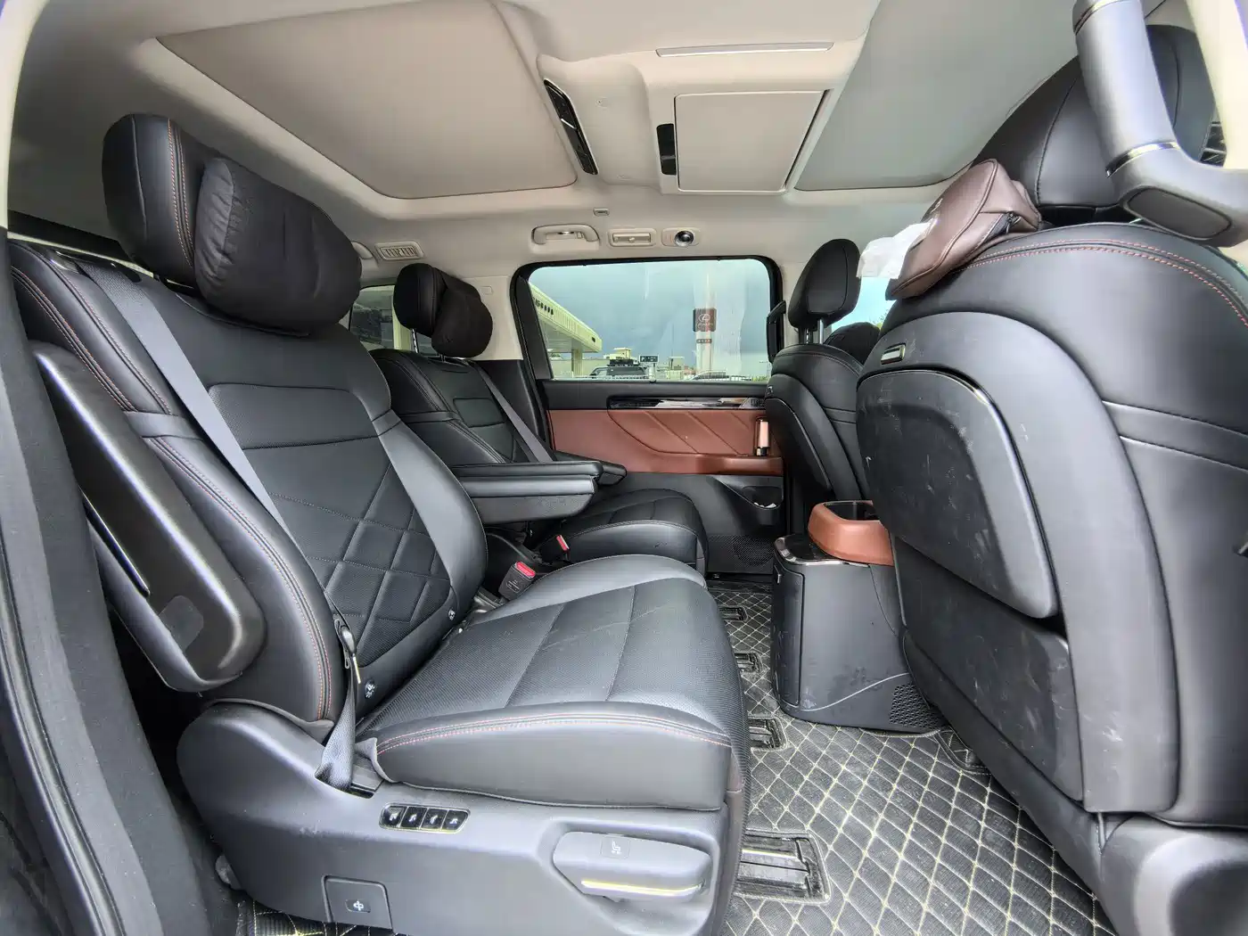 GAC Trumpchi Trumpchi E8 NEV 2024 2024 150km Soaring Glory+